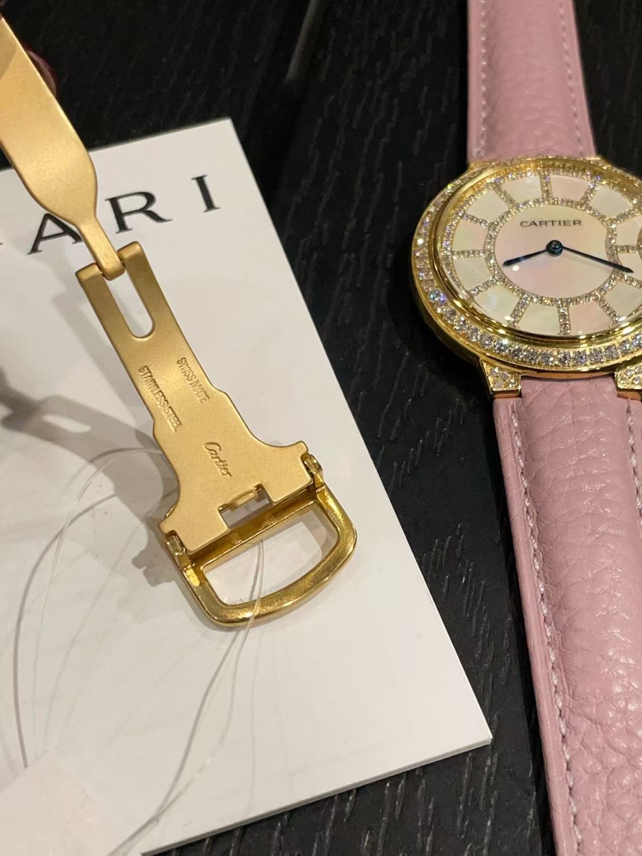 CART1ERブルーバルーンダイヤモンドレディースウォッチ【50％割引+送料無料】