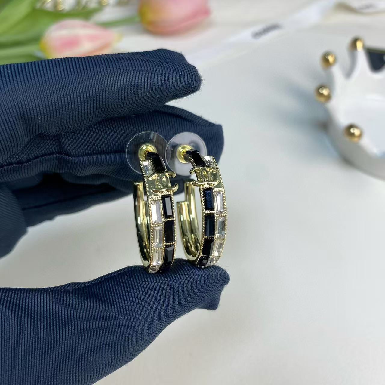 CHANE1 ブラック＆ホワイト スクエア ダイヤモンド イヤリング【 50％割引+送料無料】