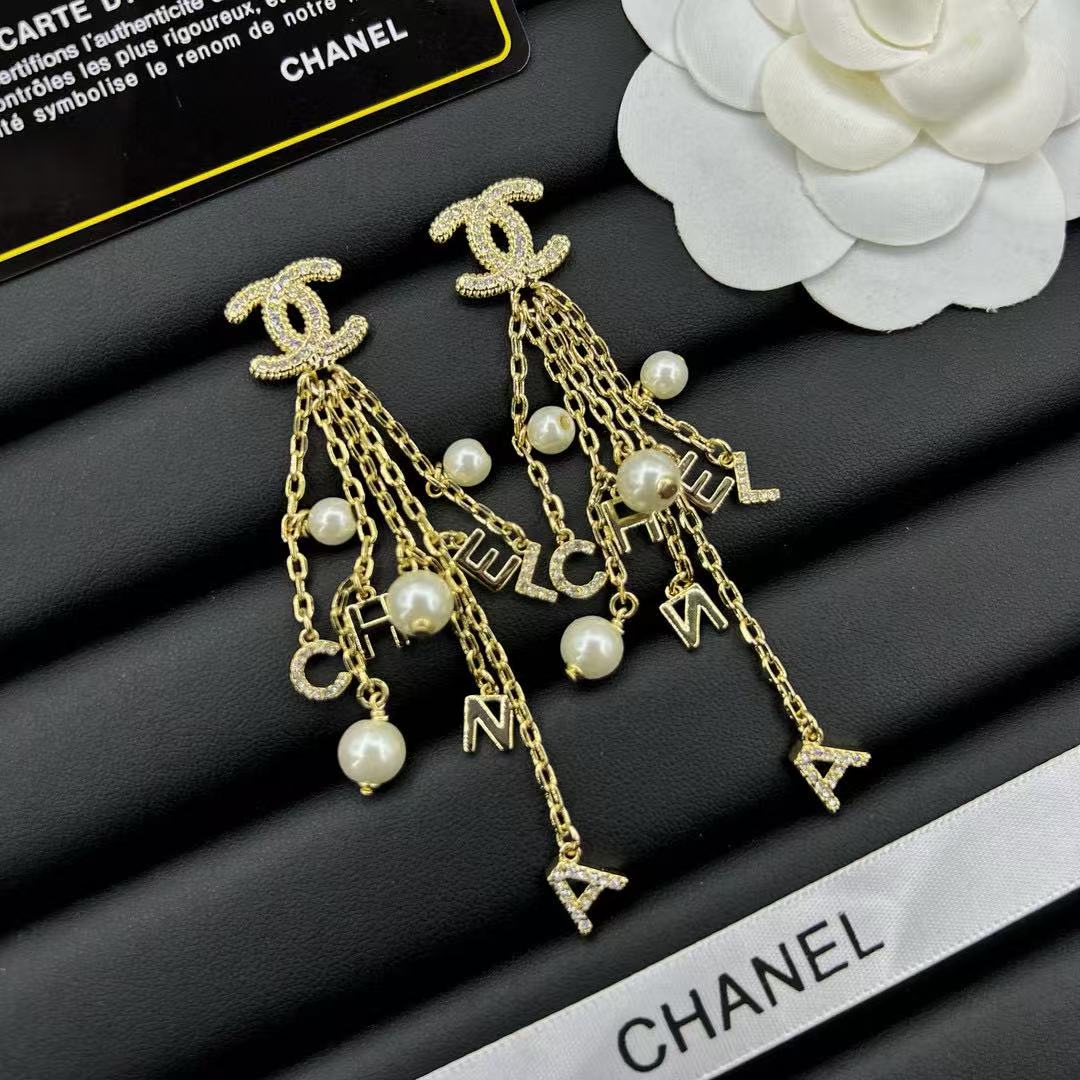 CHANE1 タッセルパールイヤリング【 50％割引+送料無料】