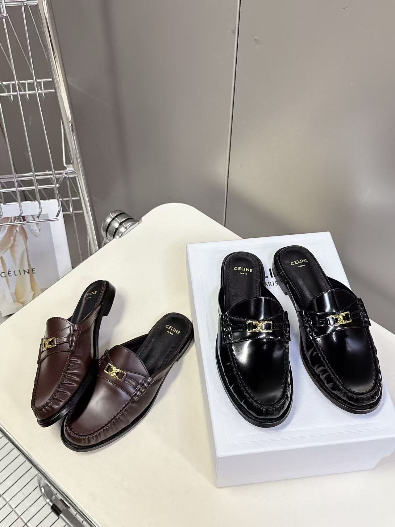 CEL1NE 高品質シープスキンローファー【50％割引+送料無料】