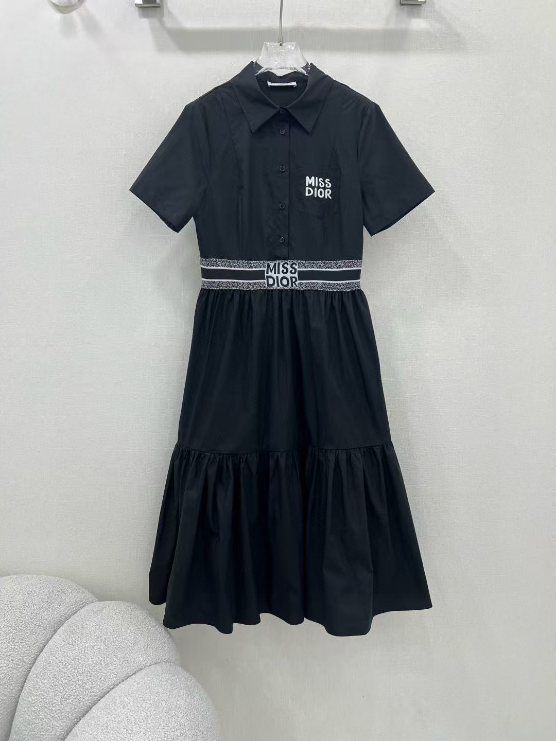 DI0R 胸ポケット刺繍レタードレス【 50％割引+送料無料】
