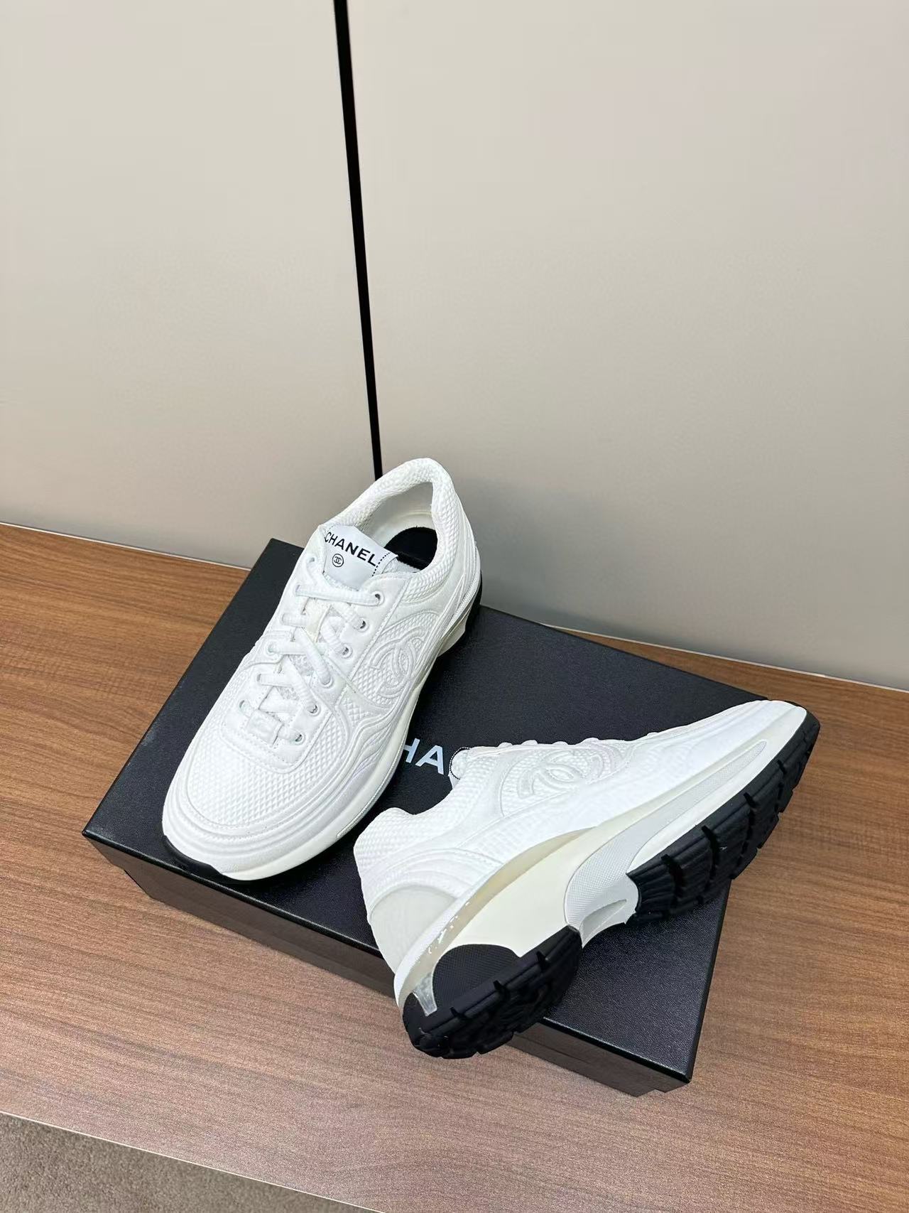 CHANE1 高品質ダブルCシンプルスポーツシューズ【50％割引+送料無料】