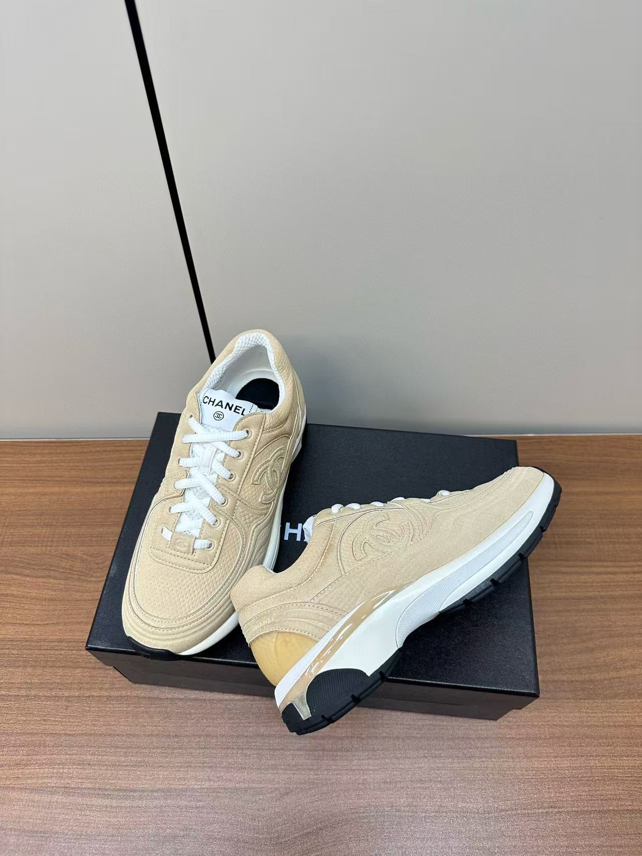 CHANE1 高品質ダブルCシンプルスポーツシューズ【50％割引+送料無料】