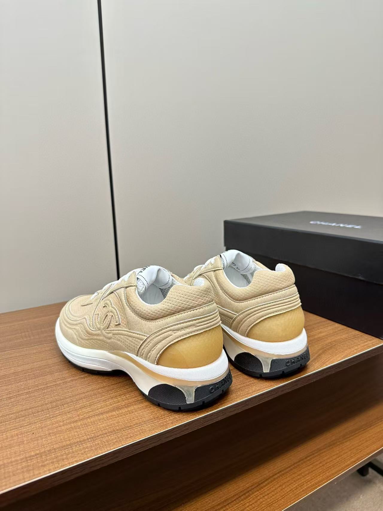 CHANE1 高品質ダブルCシンプルスポーツシューズ【50％割引+送料無料】