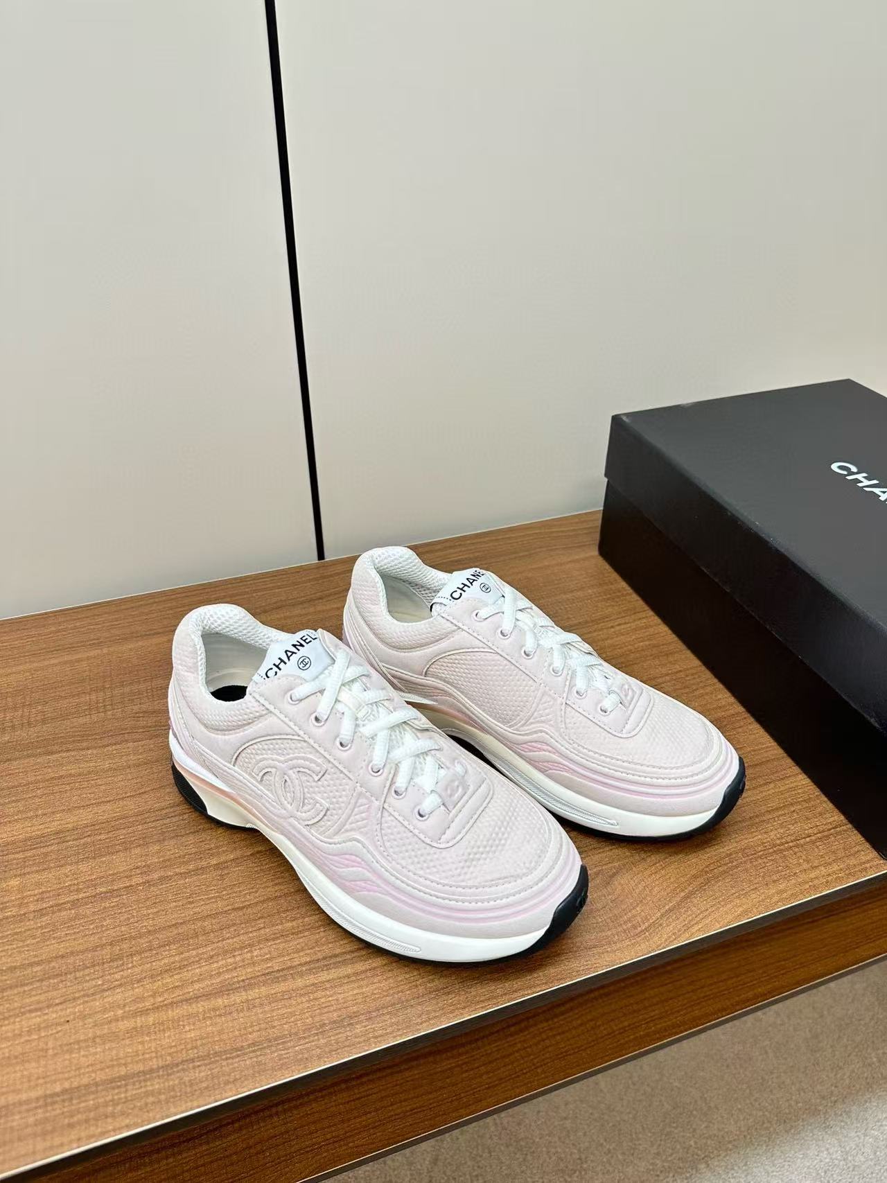 CHANE1 高品質ダブルCシンプルスポーツシューズ【50％割引+送料無料】