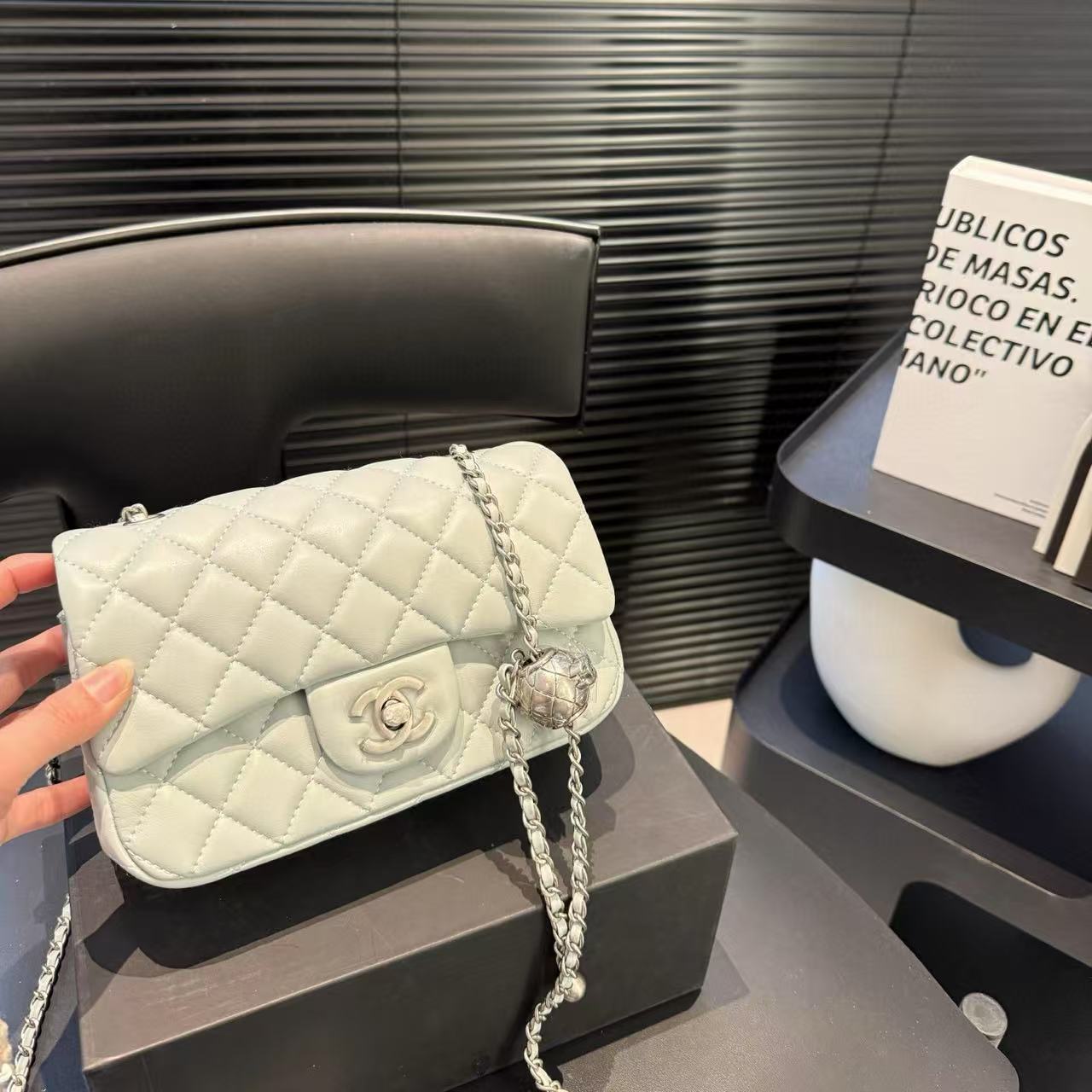 CHANE1 ボールチェーンショルダーバッグ【 50％割引+送料無料】