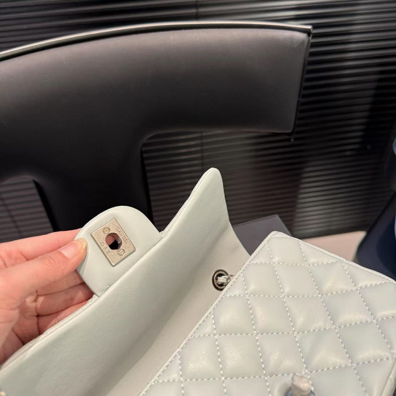 CHANE1 ボールチェーンショルダーバッグ【 50％割引+送料無料】