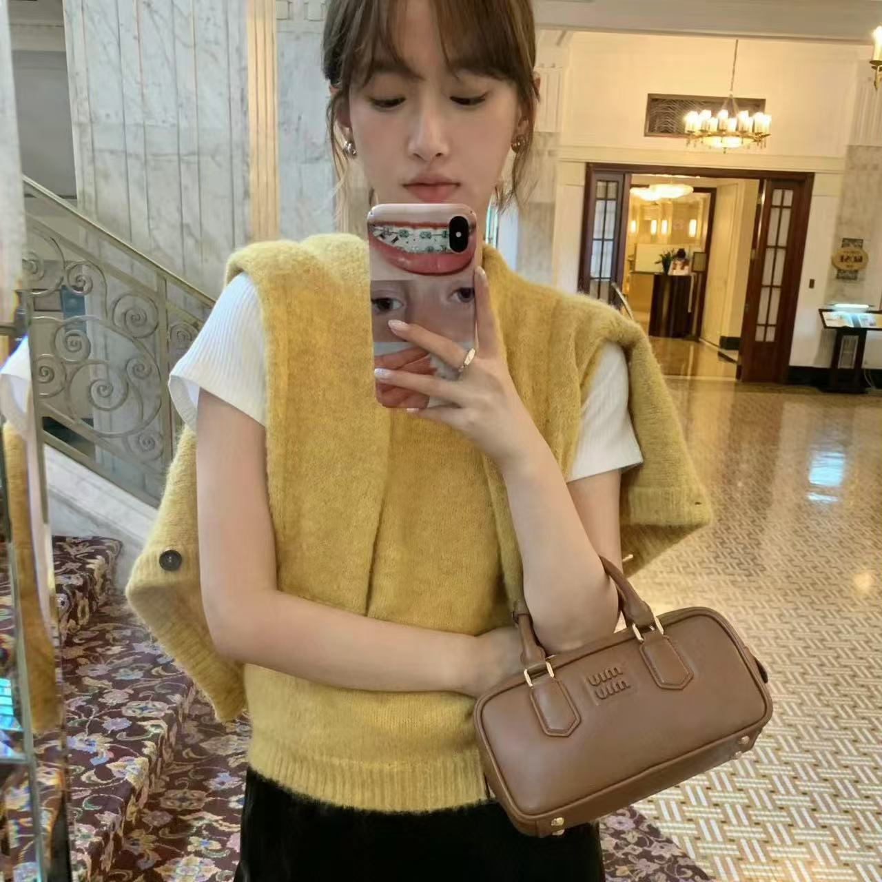 M1UM1U 高品質ハンドバッグ【 50％割引+送料無料】