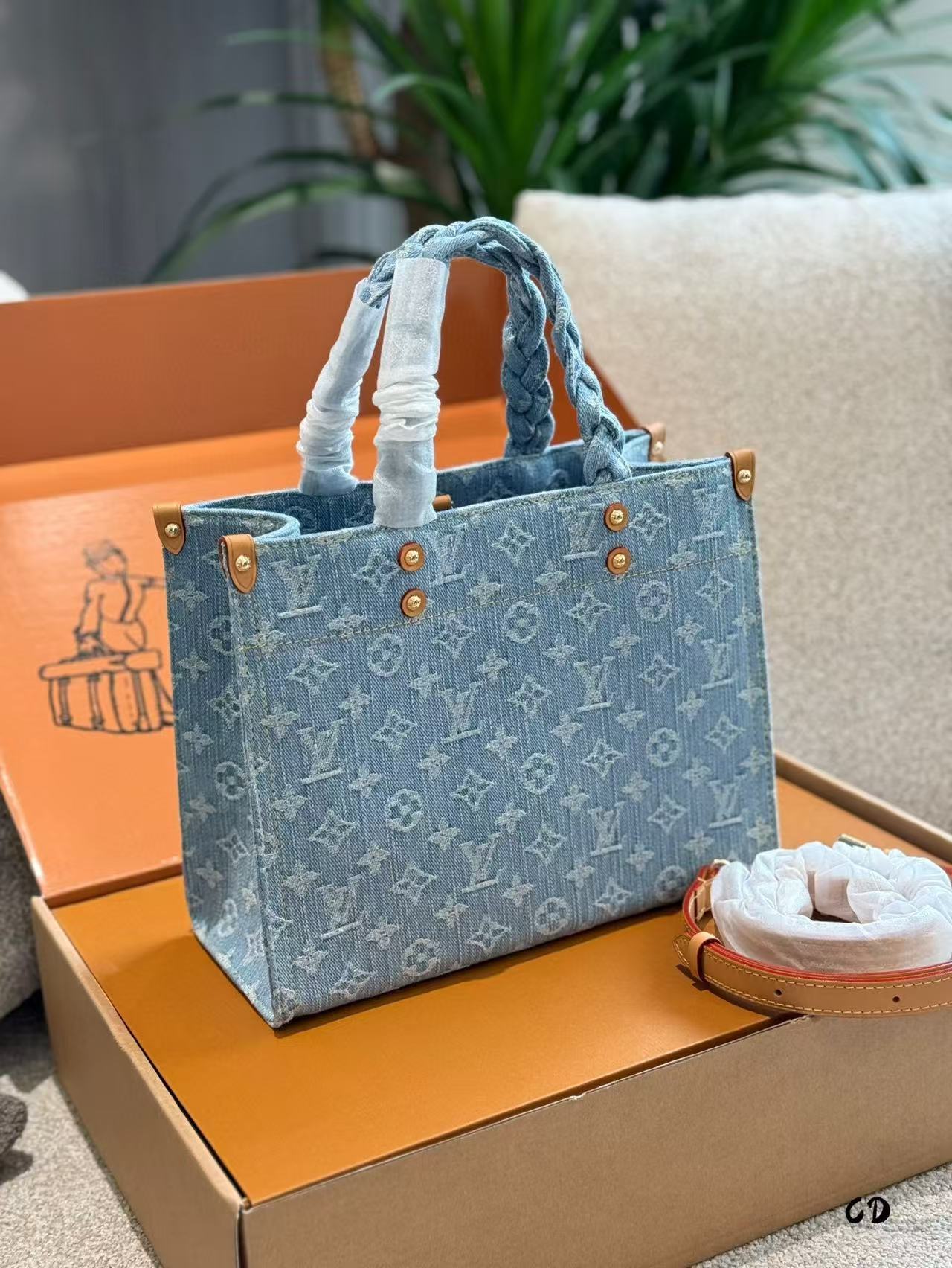 M1UM1U デニムプリント ショッピングバッグ【 50％割引+送料無料】