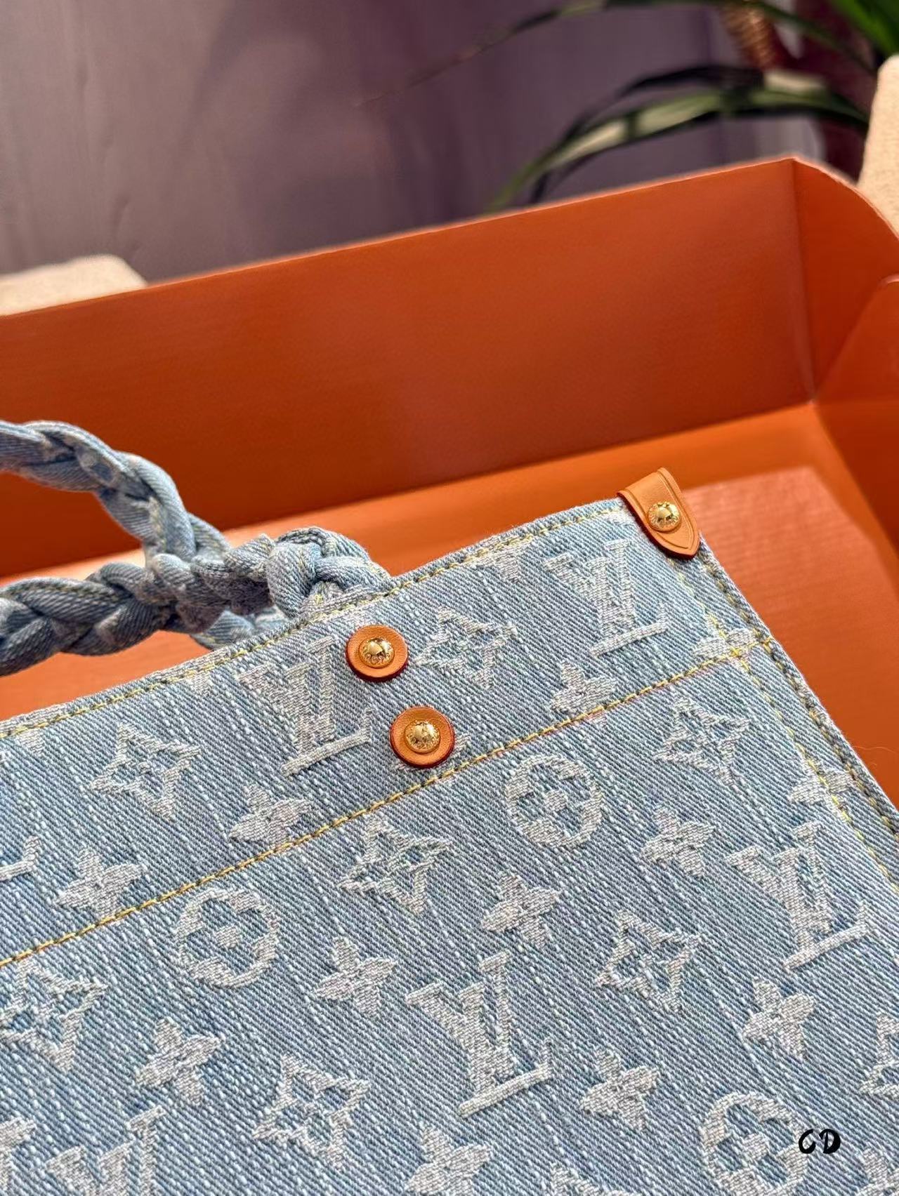 M1UM1U デニムプリント ショッピングバッグ【 50％割引+送料無料】