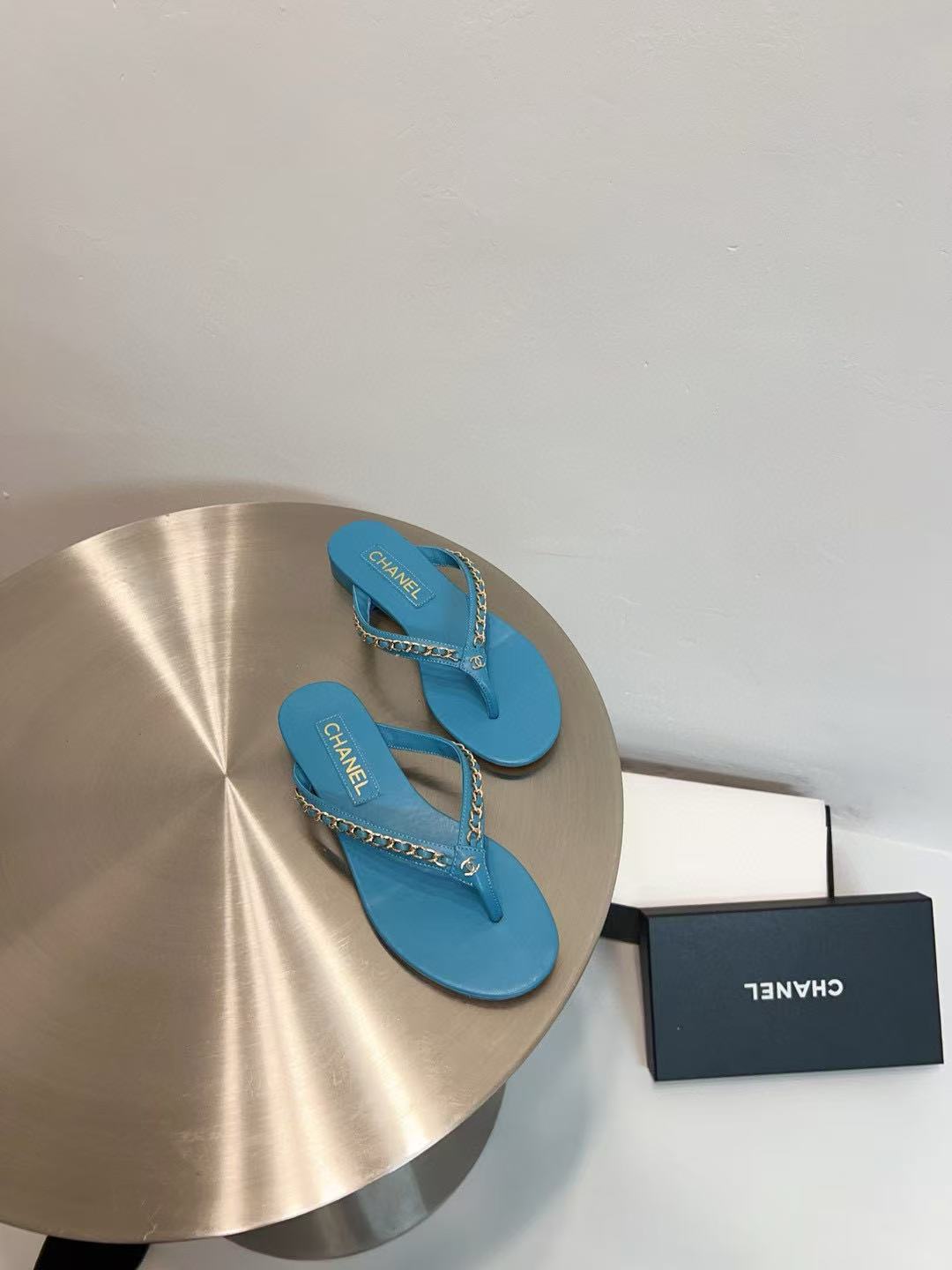 CHANE1 高品質チェーンビーチサンダル【50％割引+送料無料】