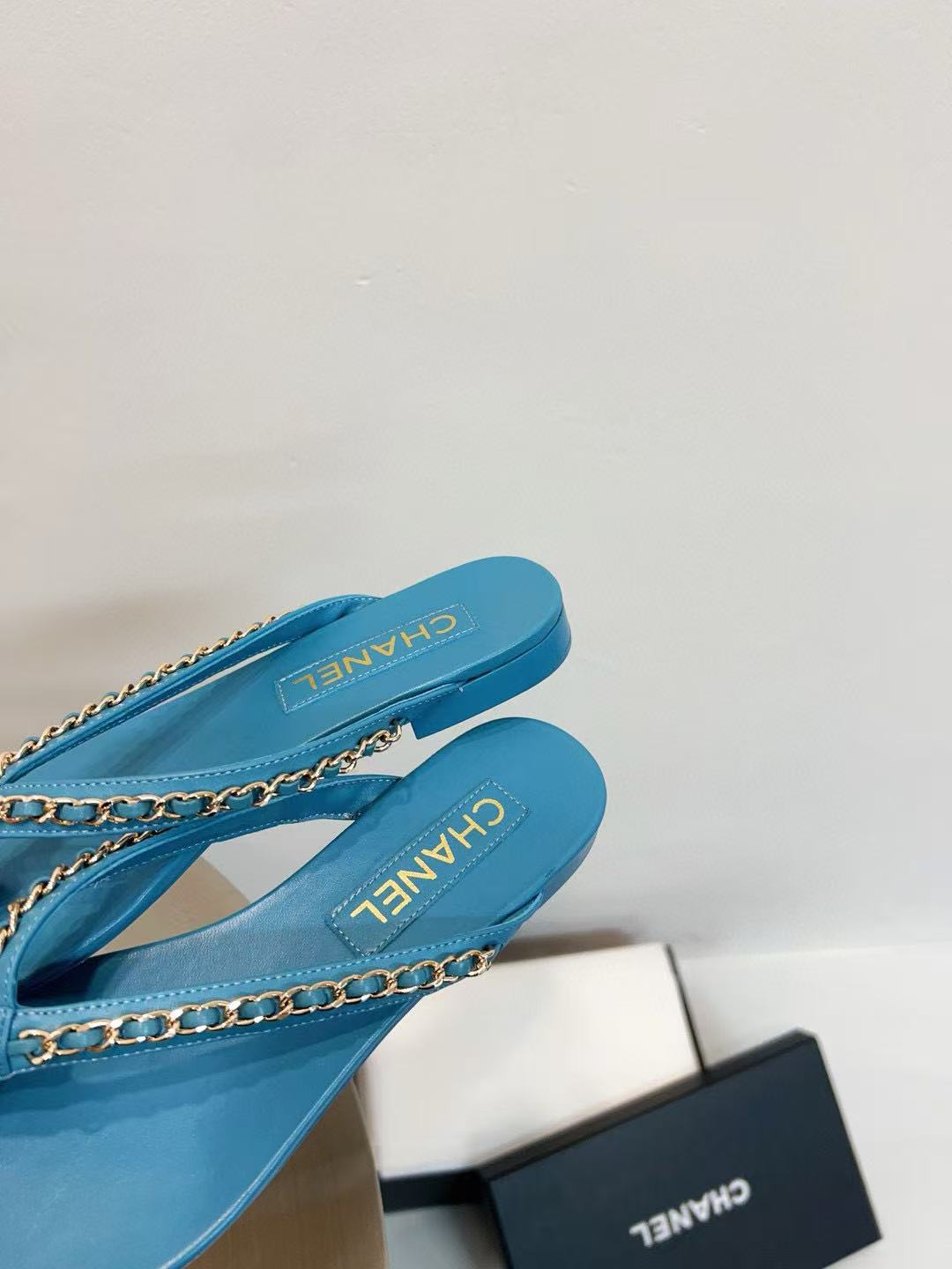 CHANE1 高品質チェーンビーチサンダル【50％割引+送料無料】