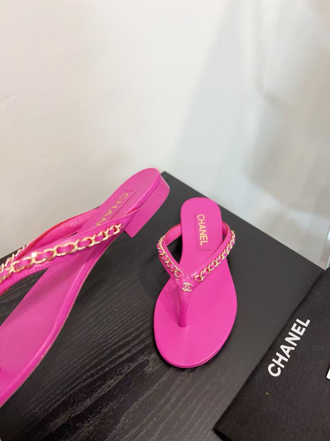 CHANE1 高品質チェーンビーチサンダル【50％割引+送料無料】