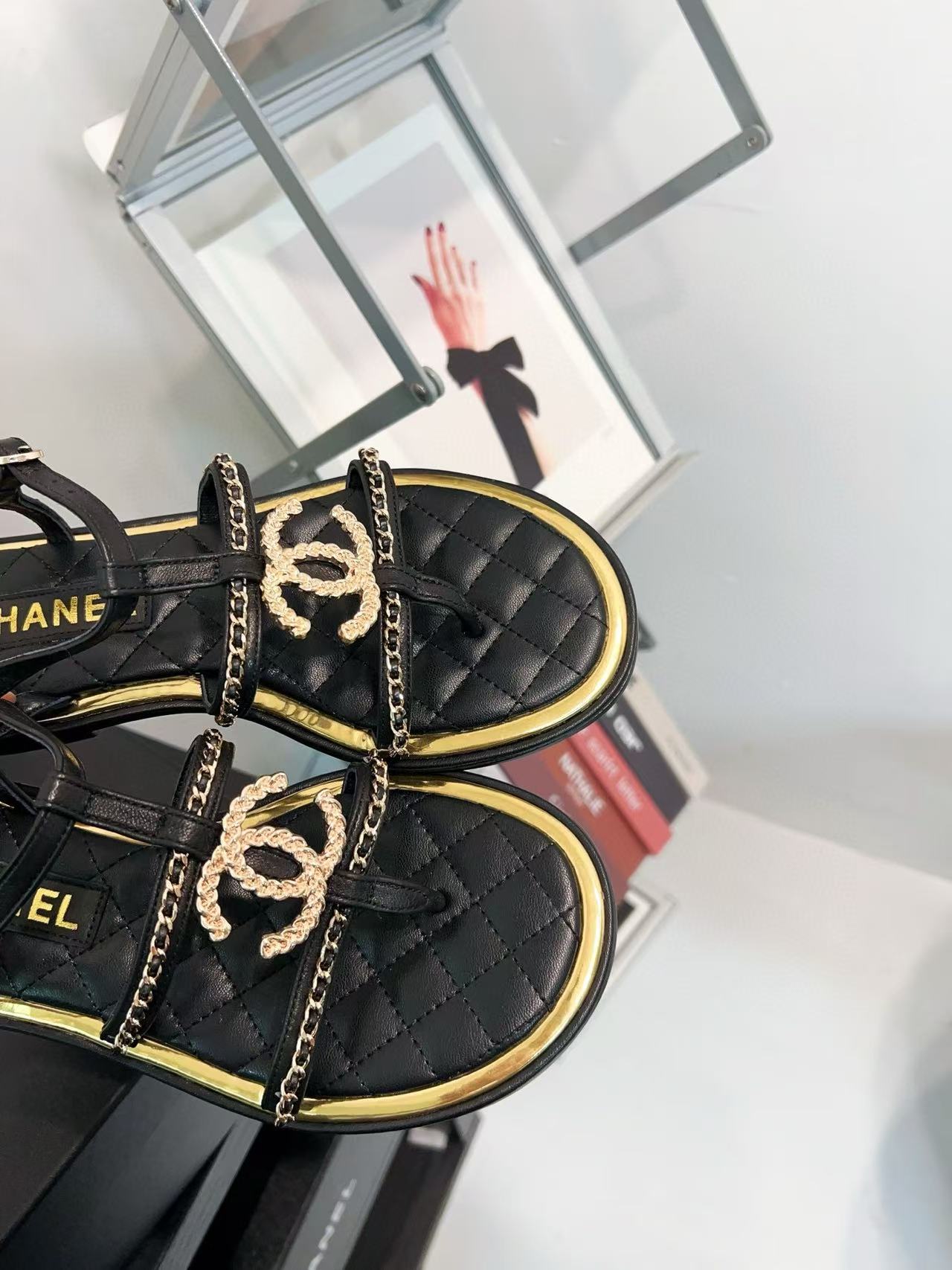 CHANE1 高品質ダブルCチェーンサンダル【50％割引+送料無料】