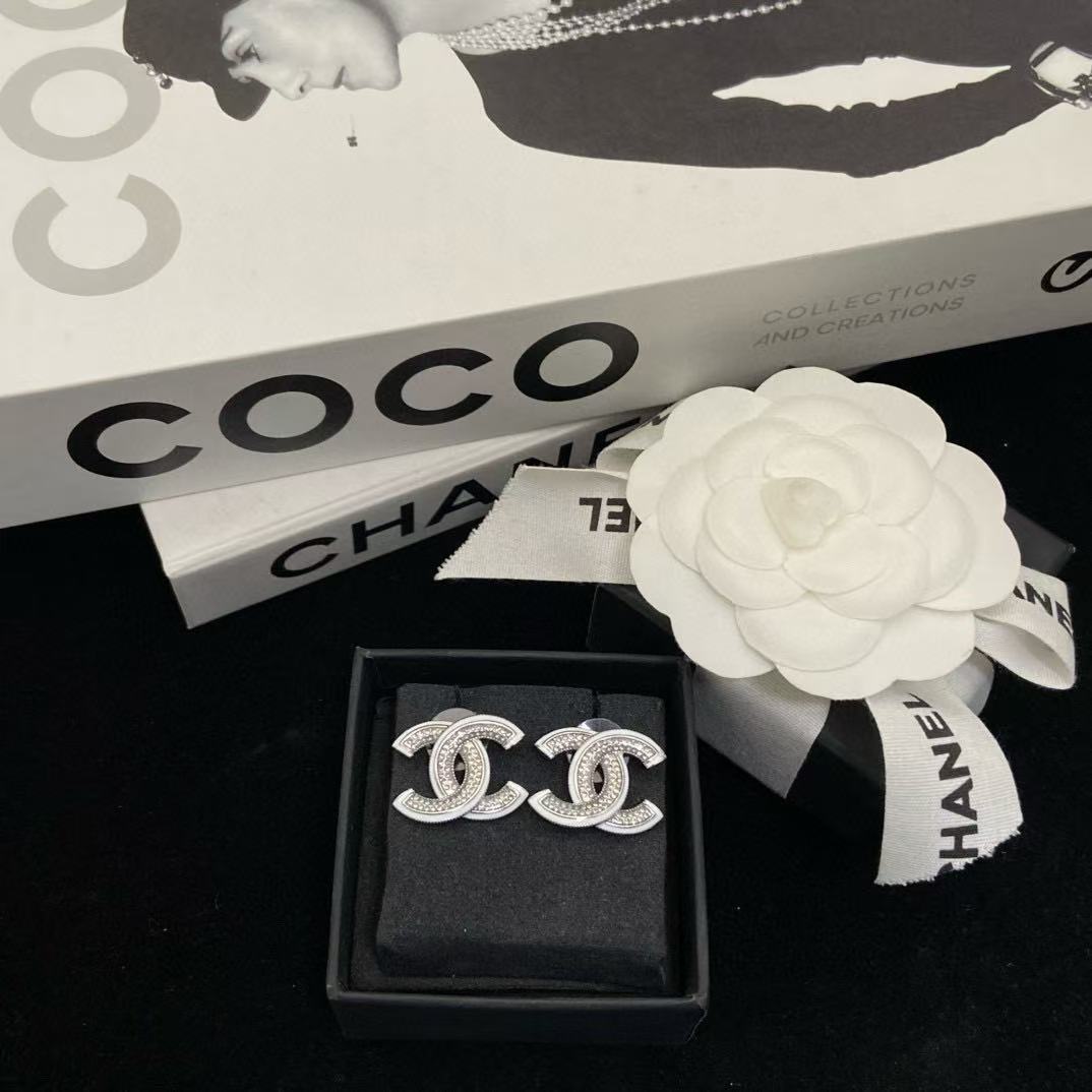 CHANE1 ダブルC ダイヤモンド イヤリング【 50％割引+送料無料】