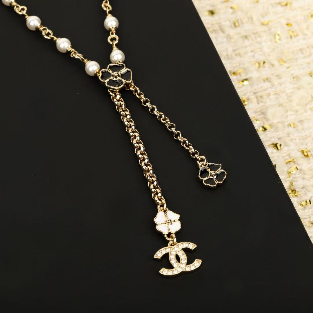 CHANE1 パールクローバーネックレス【 50％割引+送料無料】