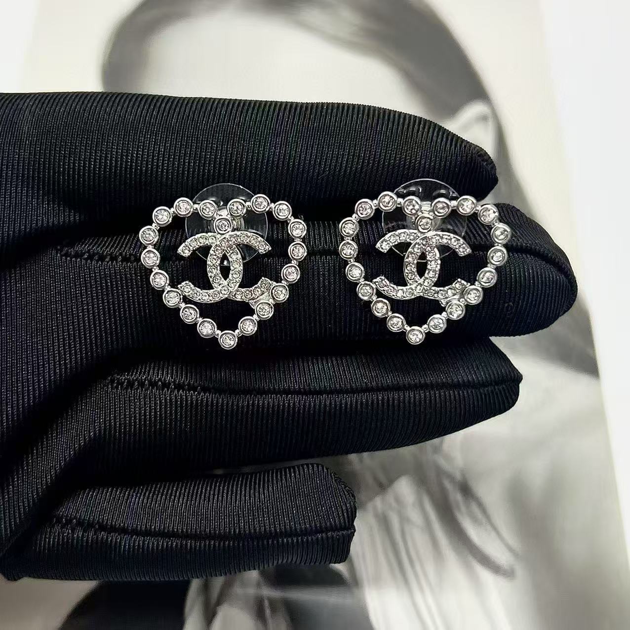 CHANE1 ハートシェイプ ダイヤモンド スタッドピアス【 50％割引+送料無料】