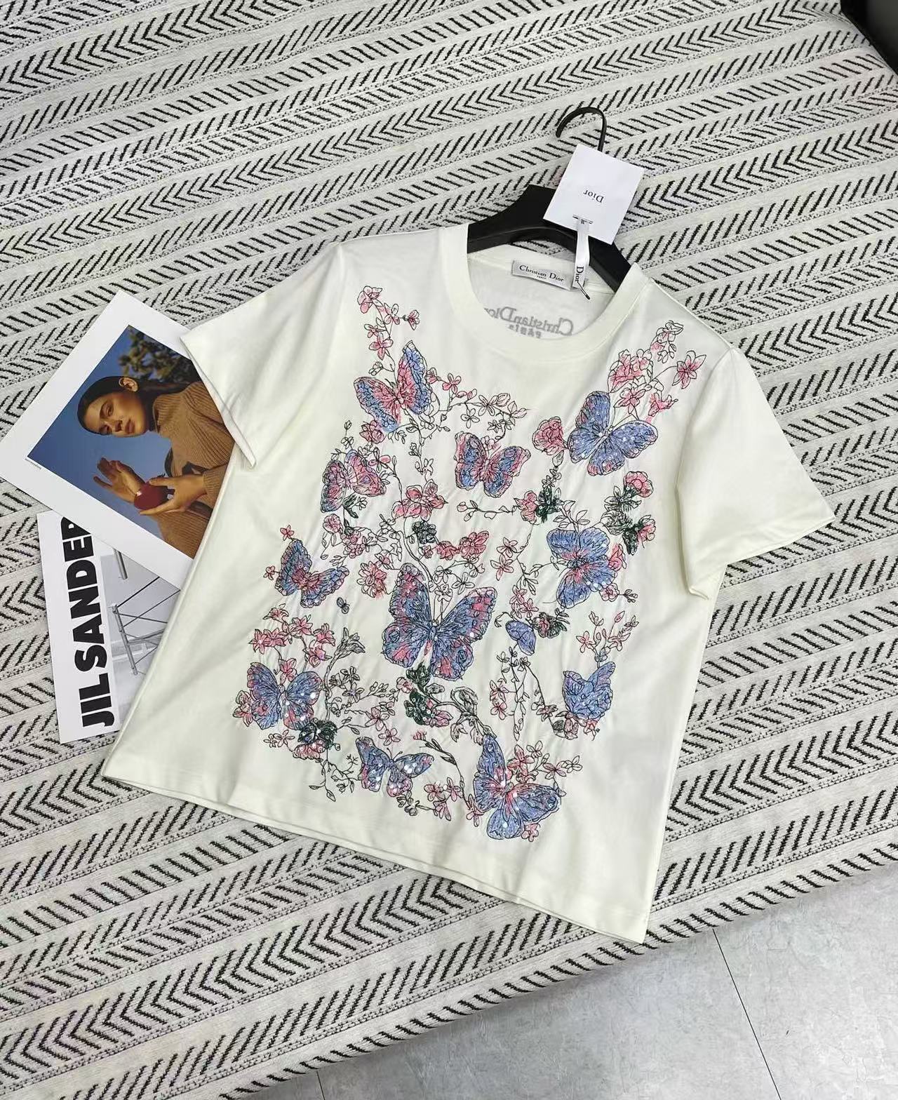 DI0R 刺繍バタフライTシャツ【 50％割引+送料無料】
