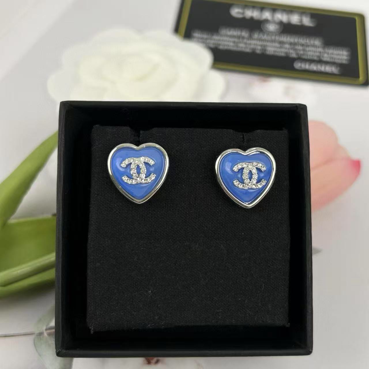 CHANE1 ブルーハートイヤリング【 50％割引+送料無料】