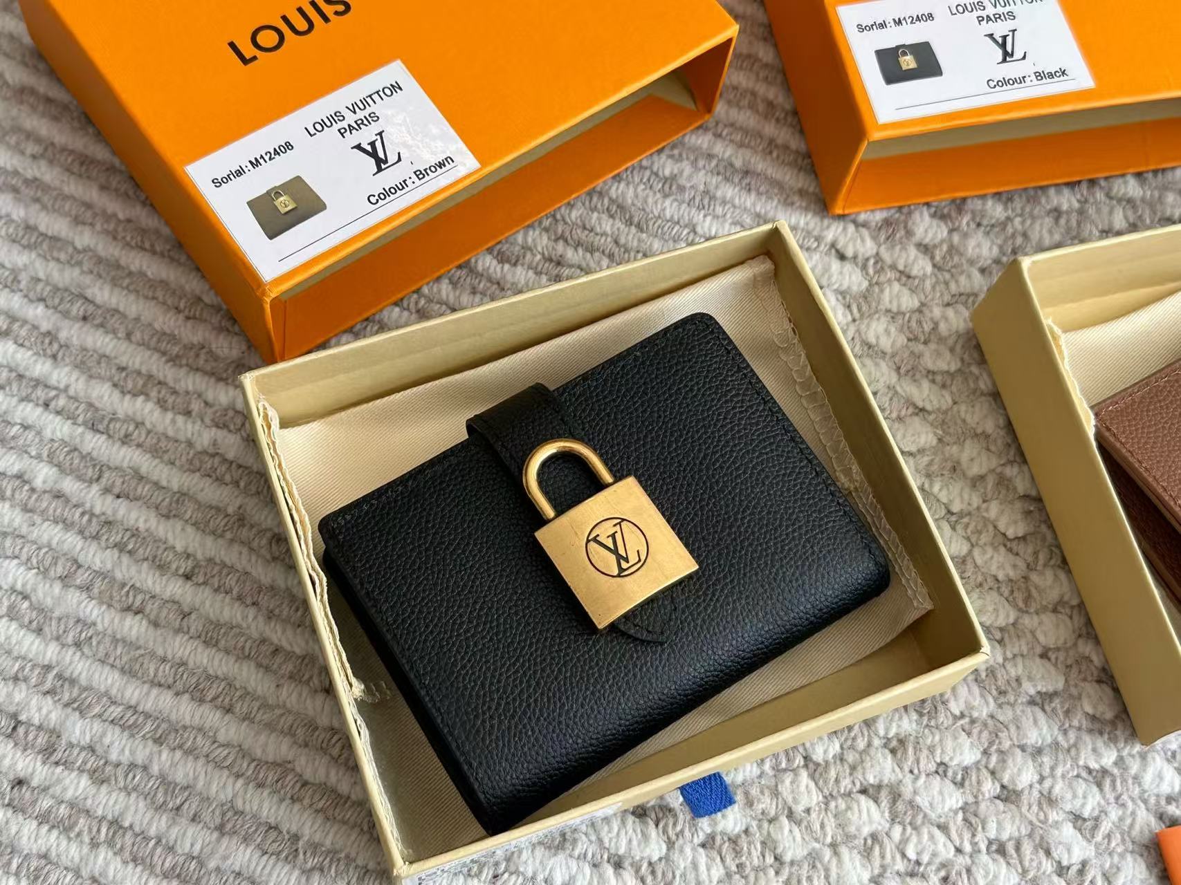 LV キーチェーン ショートウォレット【 50％割引+送料無料】