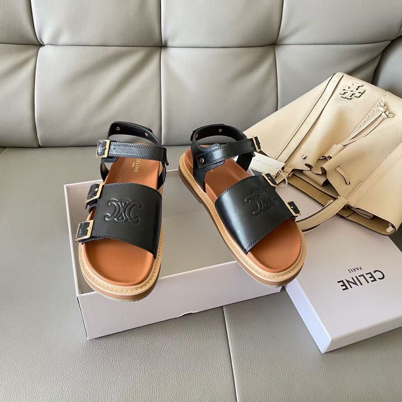 CEL1NE 凱旋門サンダル【50％割引+送料無料】