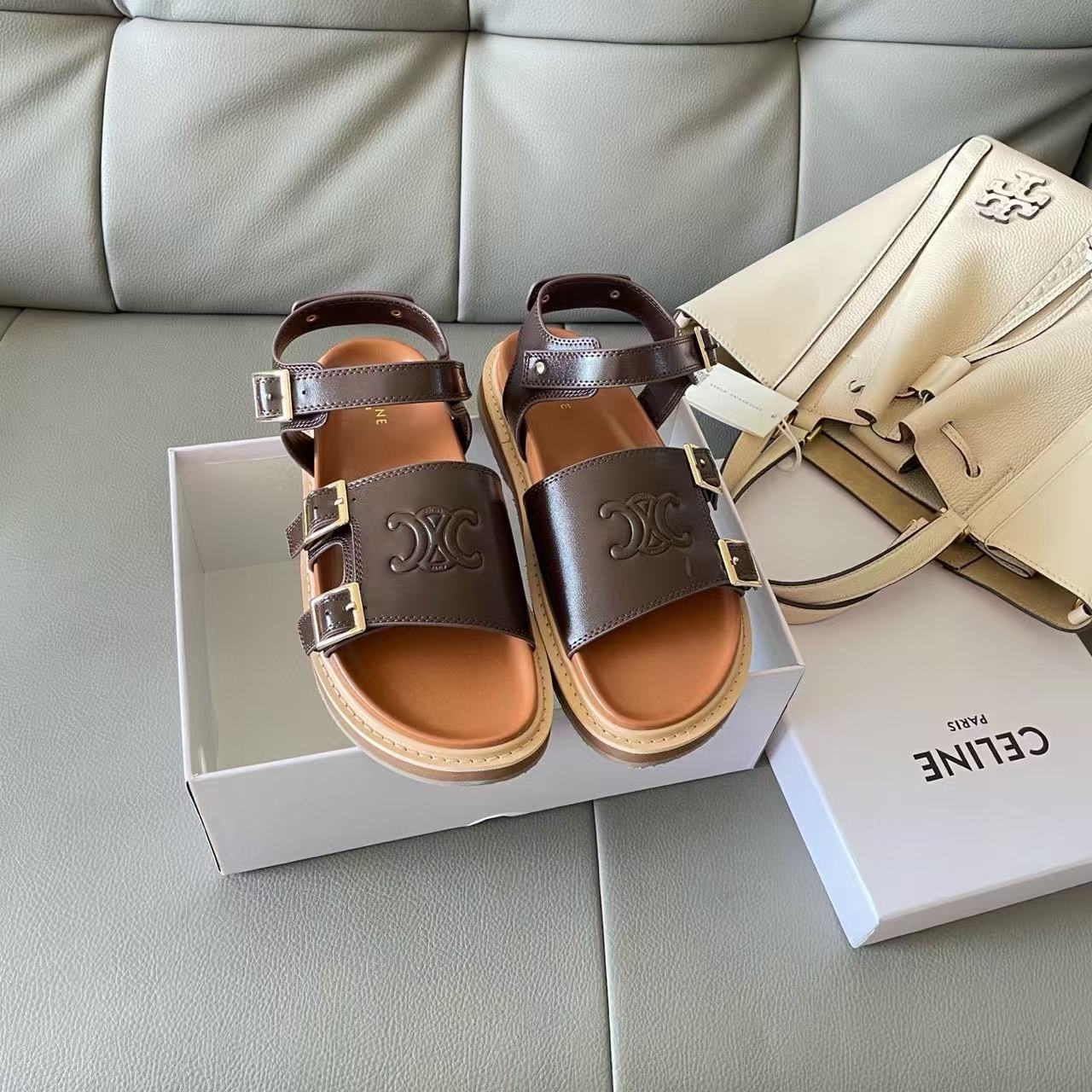 CEL1NE 凱旋門サンダル【50％割引+送料無料】