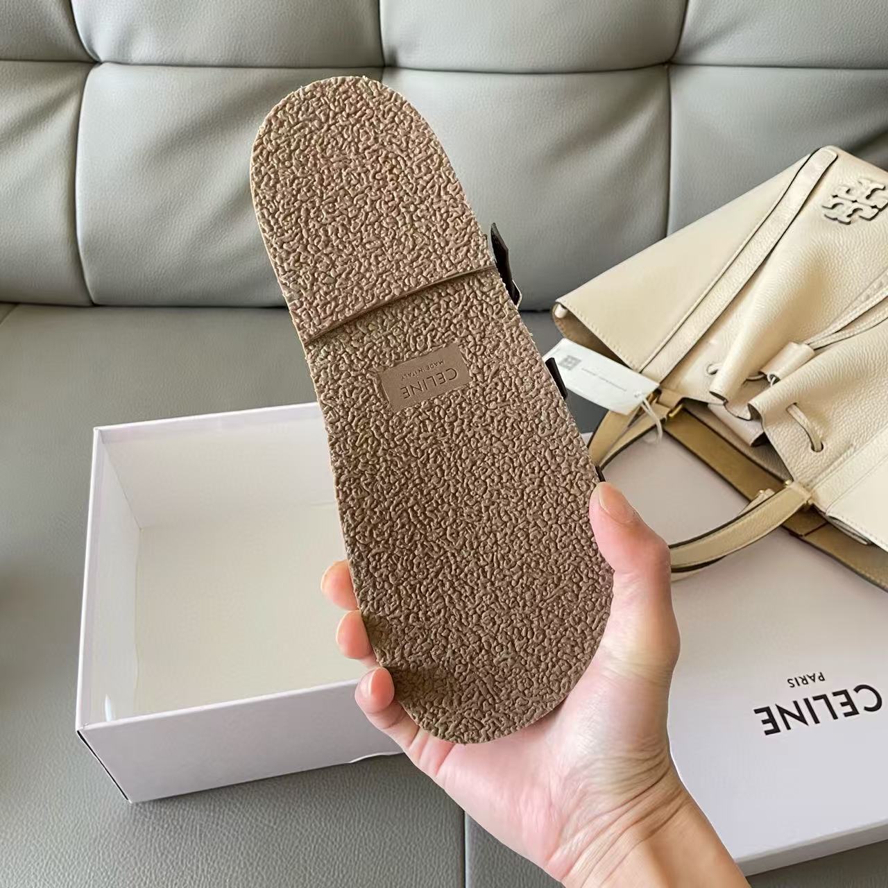 CEL1NE 凱旋門サンダル【50％割引+送料無料】