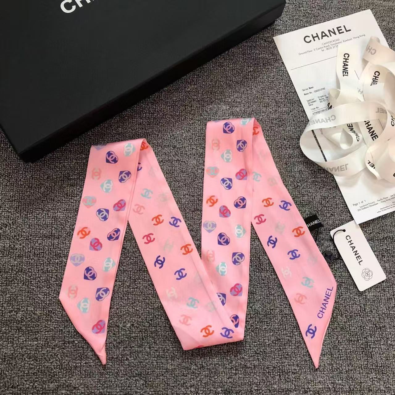 CHANE1 フルロゴ シルクスカーフ【 50％割引+送料無料】