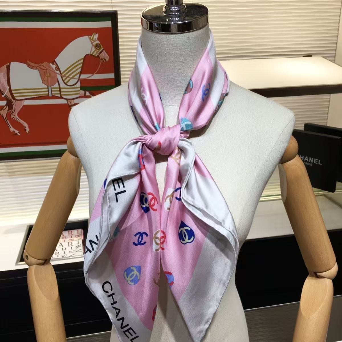 CHANE1 ダブルCシルクスクエアシルク【 50％割引+送料無料】