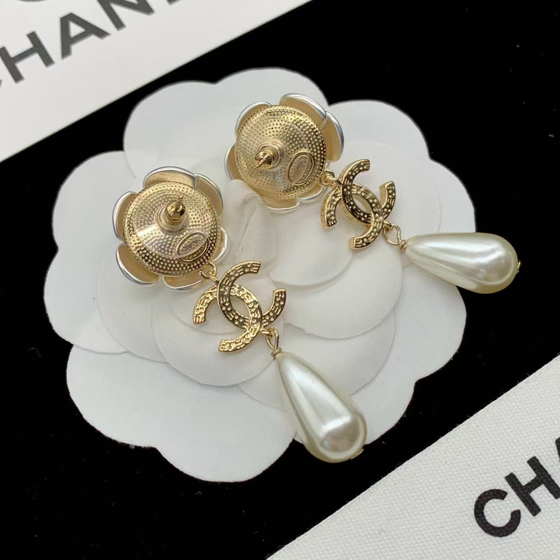 CHANE1 カメリアパールピアス【50％割引+送料無料】