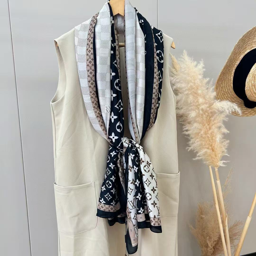 LVプリントスカーフ【 50％割引+送料無料】