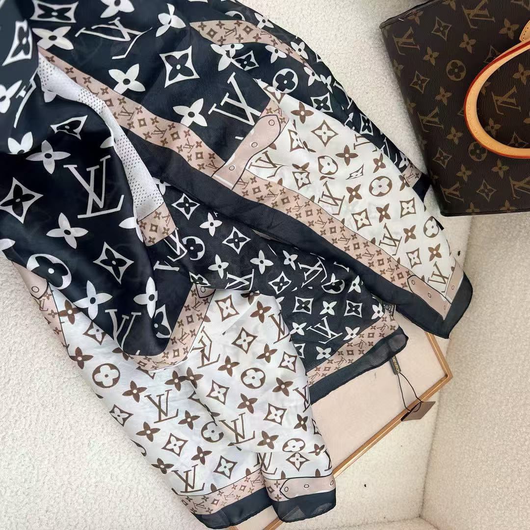 LVプリントスカーフ【 50％割引+送料無料】