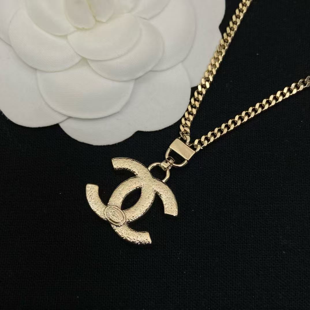 CHANE1 ダブルCエナメルネックレス【 50％割引+送料無料】