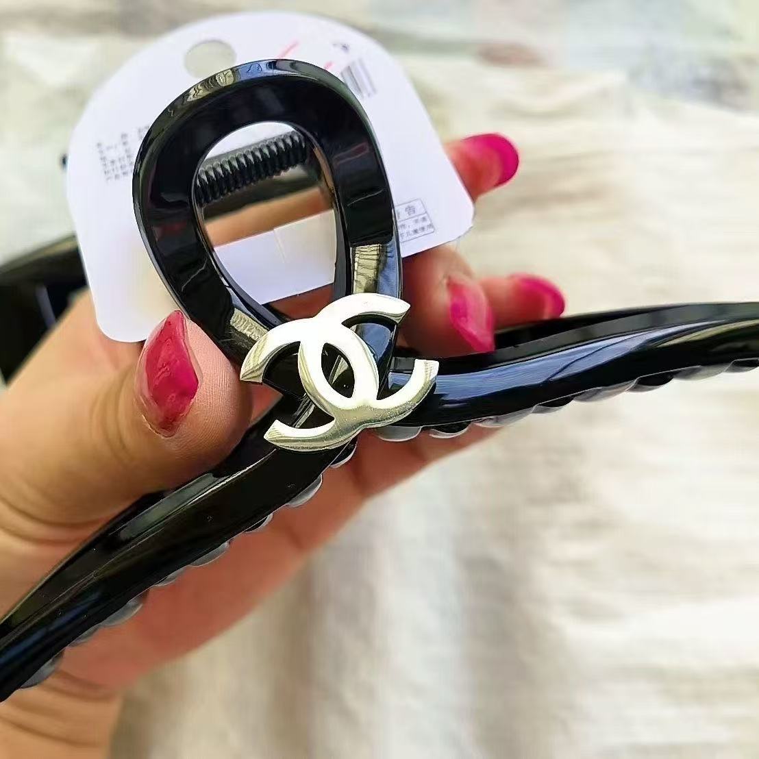 CHANE1 ダブルCヘアピン【 50％割引+送料無料】