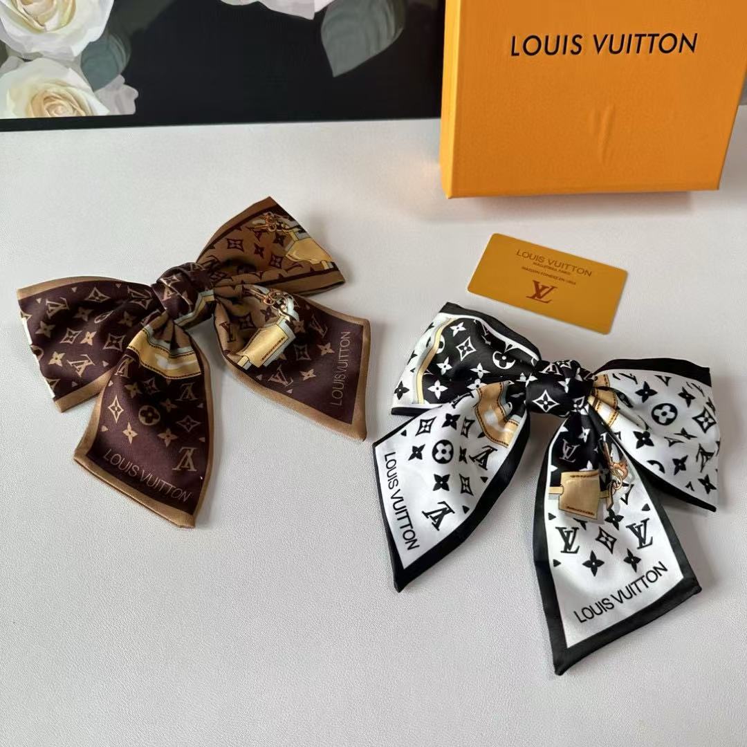 LV リボン ヘアクリップ【 50％割引+送料無料】