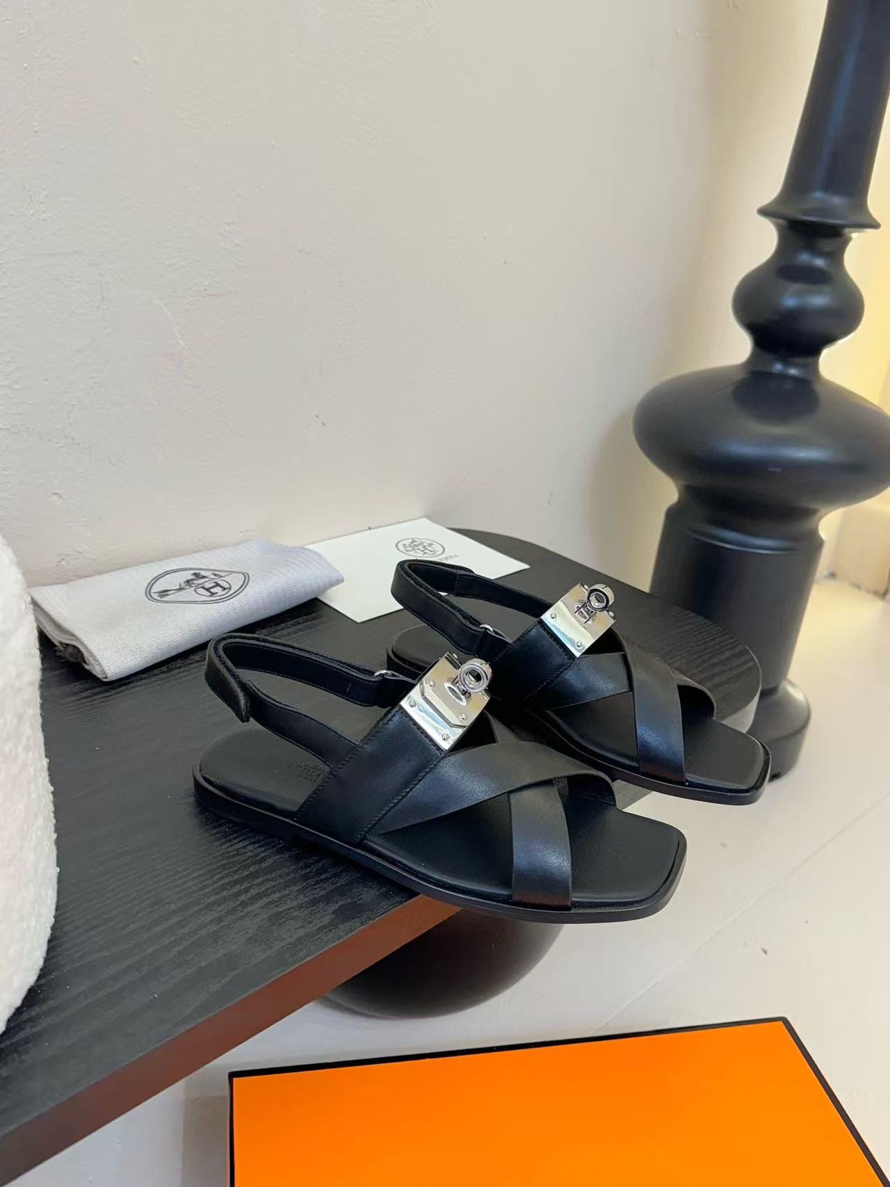 HERME5 高品質 Hバックルサンダル【50％割引+送料無料】🎈