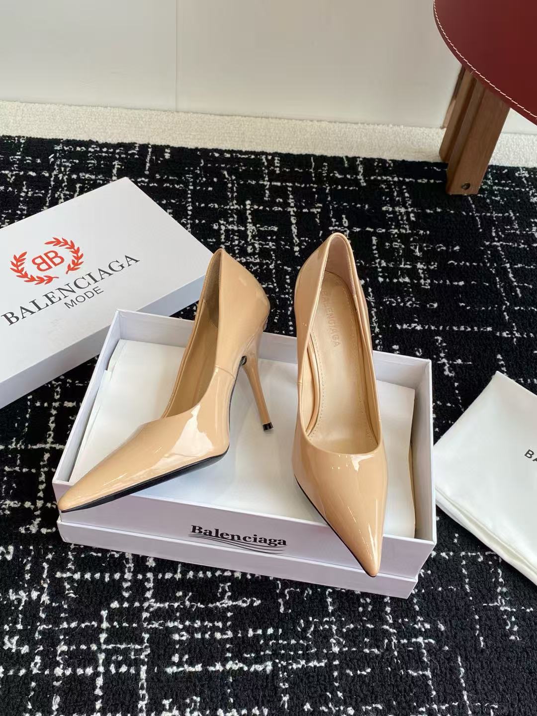 BALENC1AG 高品質のポインテッドハイヒール【50％割引+送料無料】