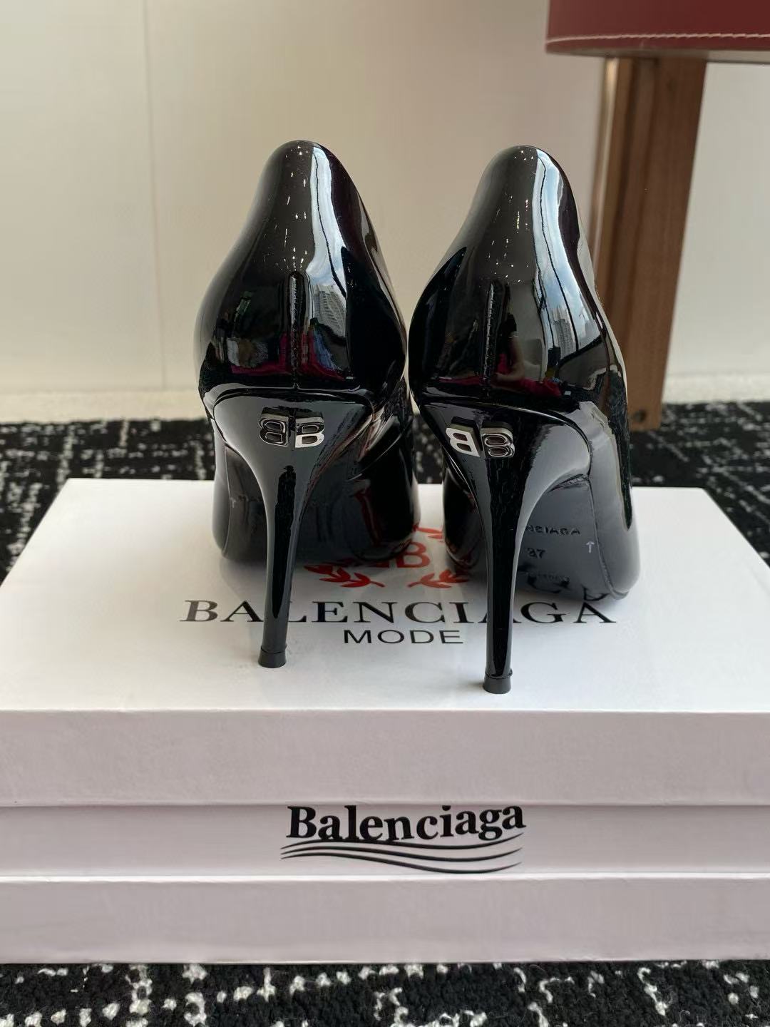 BALENC1AG 高品質のポインテッドハイヒール【50％割引+送料無料】