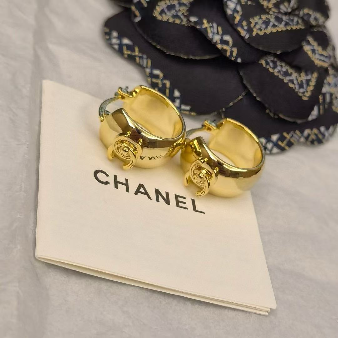 CHANE1 ダブルCイヤリング【 50％割引+送料無料】