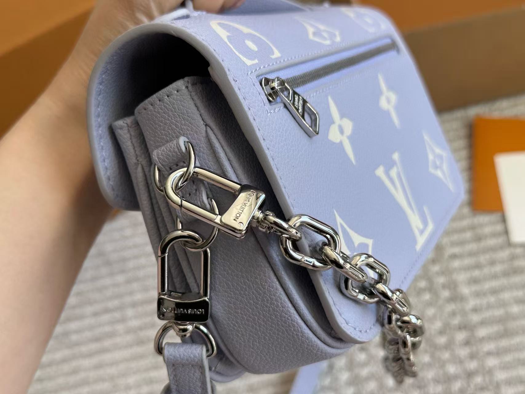 LV タロ パープル ショルダー クロスボディバッグ【 50％割引+送料無料】