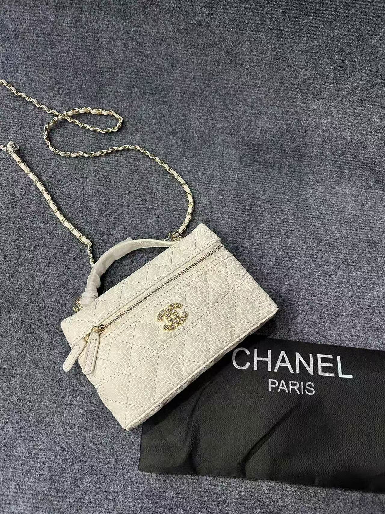 CHANE1 ダイヤモンドバックルチェーンバッグ【 50％割引+送料無料】