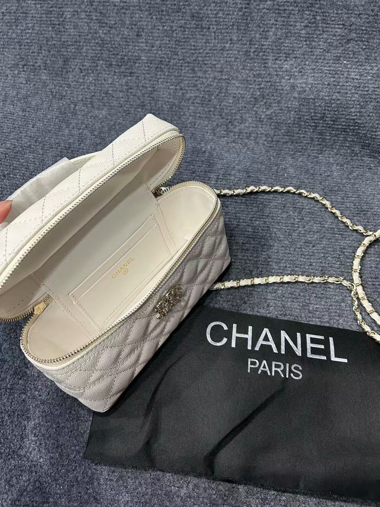 CHANE1 ダイヤモンドバックルチェーンバッグ【 50％割引+送料無料】