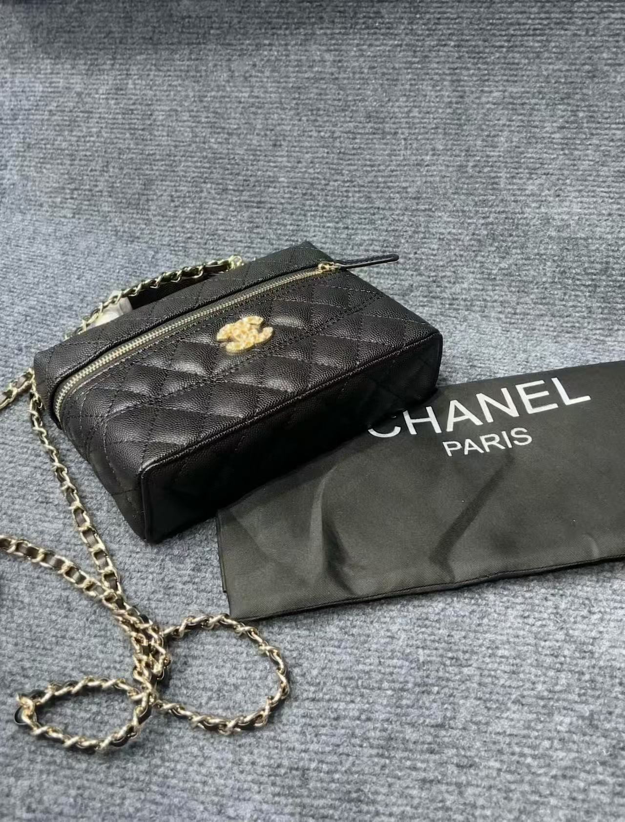 CHANE1 ダイヤモンドバックルチェーンバッグ【 50％割引+送料無料】