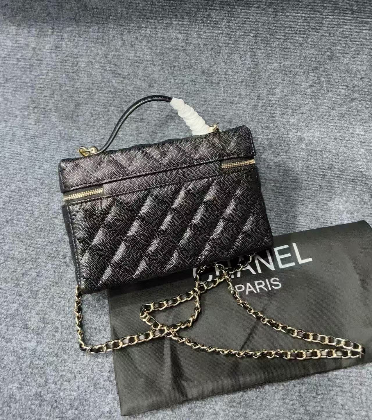 CHANE1 ダイヤモンドバックルチェーンバッグ【 50％割引+送料無料】