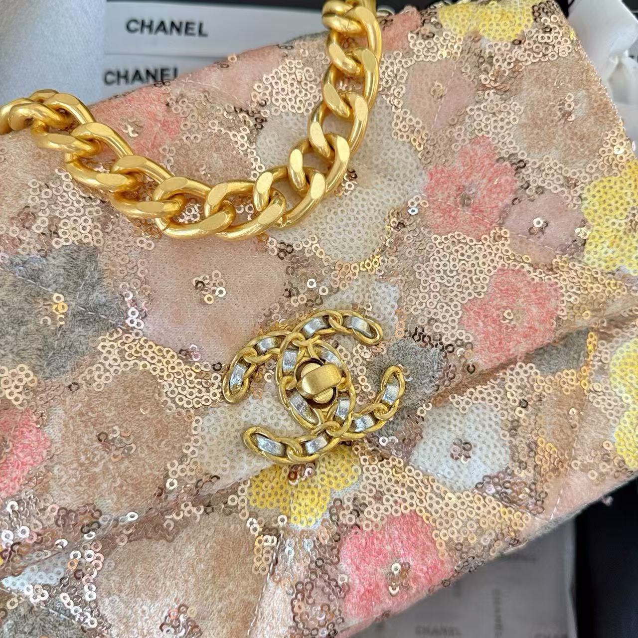 CHANE1 フラワースパンコールショルダーバッグ【 50％割引+送料無料】