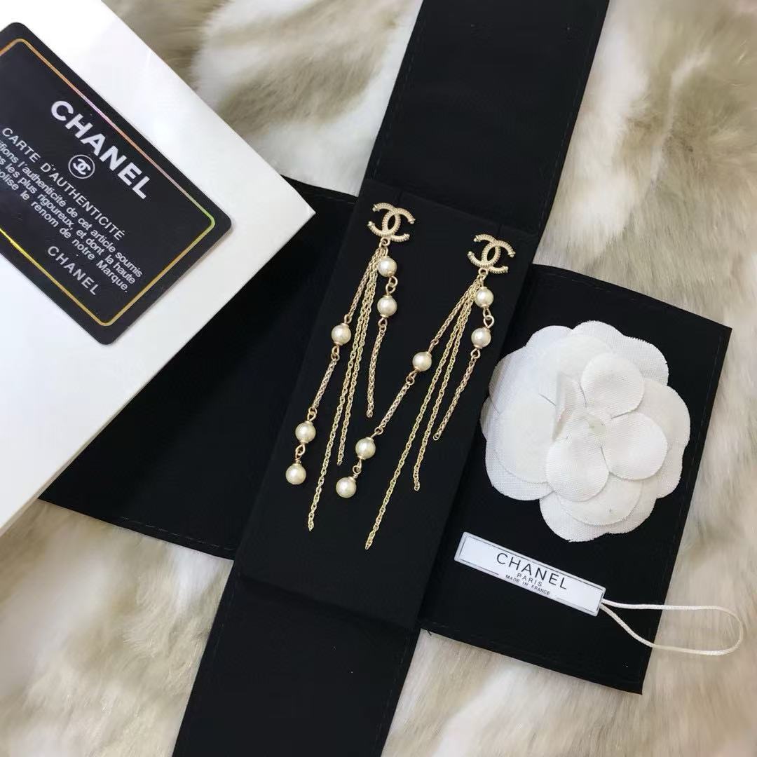 CHANE1 パールダブルCタッセルイヤリング【 50％割引+送料無料】