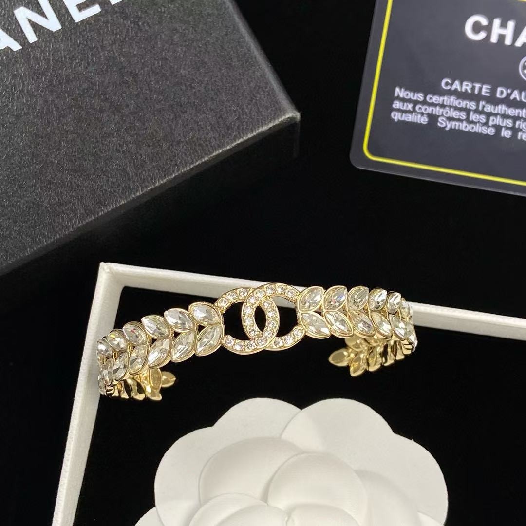 CHANE1 ダブルC ダイヤモンドブレスレット【 50％割引+送料無料】