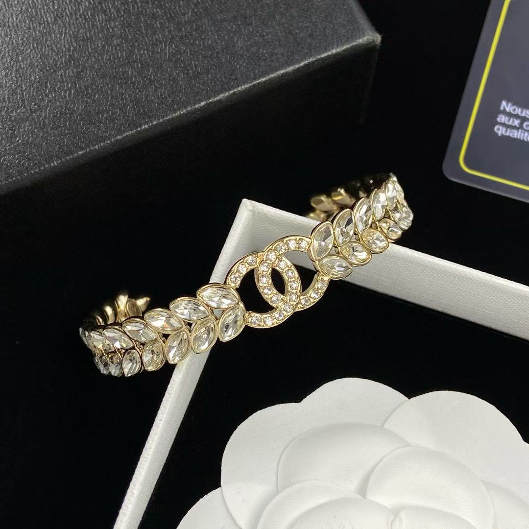 CHANE1 ダブルC ダイヤモンドブレスレット【 50％割引+送料無料】