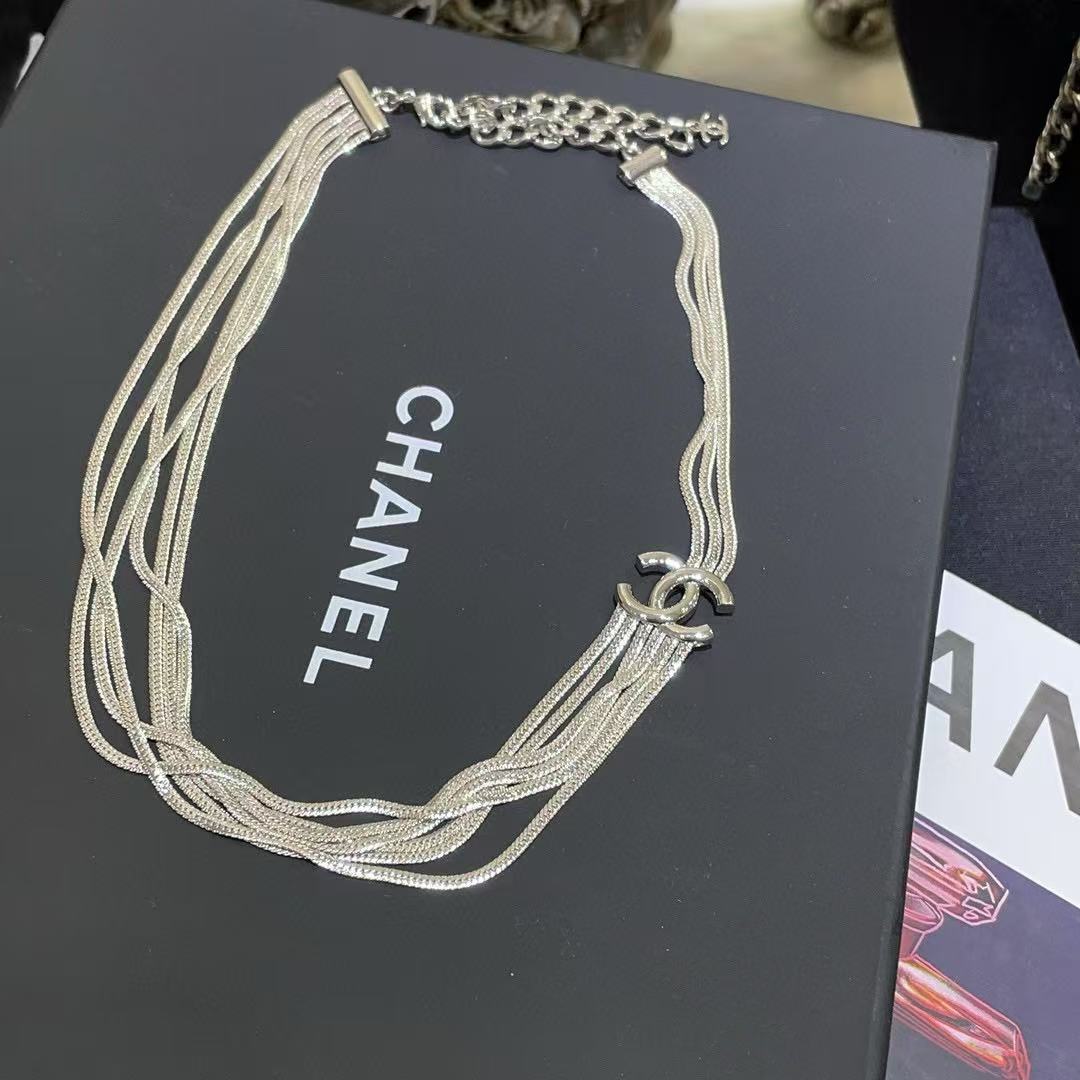 CHANE1 ダブルC スネークボーン 4層ネックレス【 50％割引+送料無料】