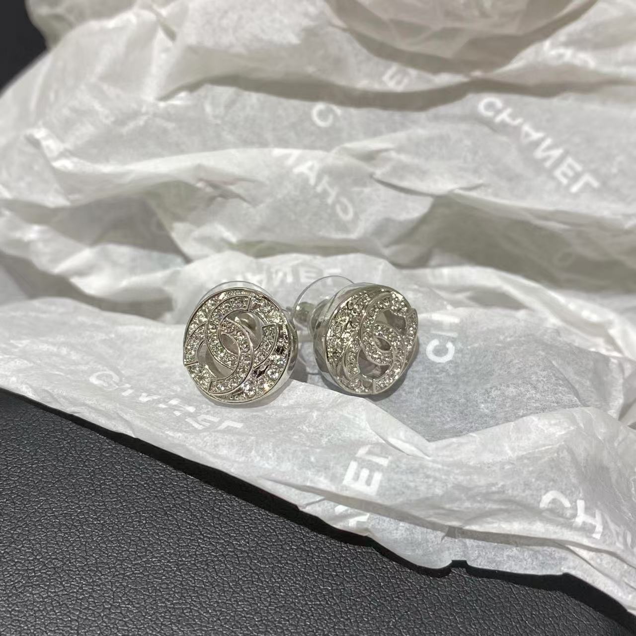 CHANE1 ダブルC ダイヤモンド イヤリング【 50％割引+送料無料】